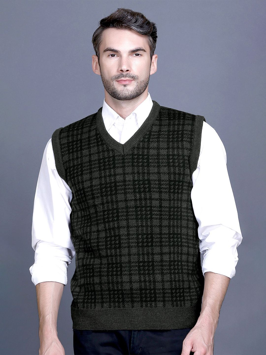 GODFREY Men Checked Woollen Sweater Vest