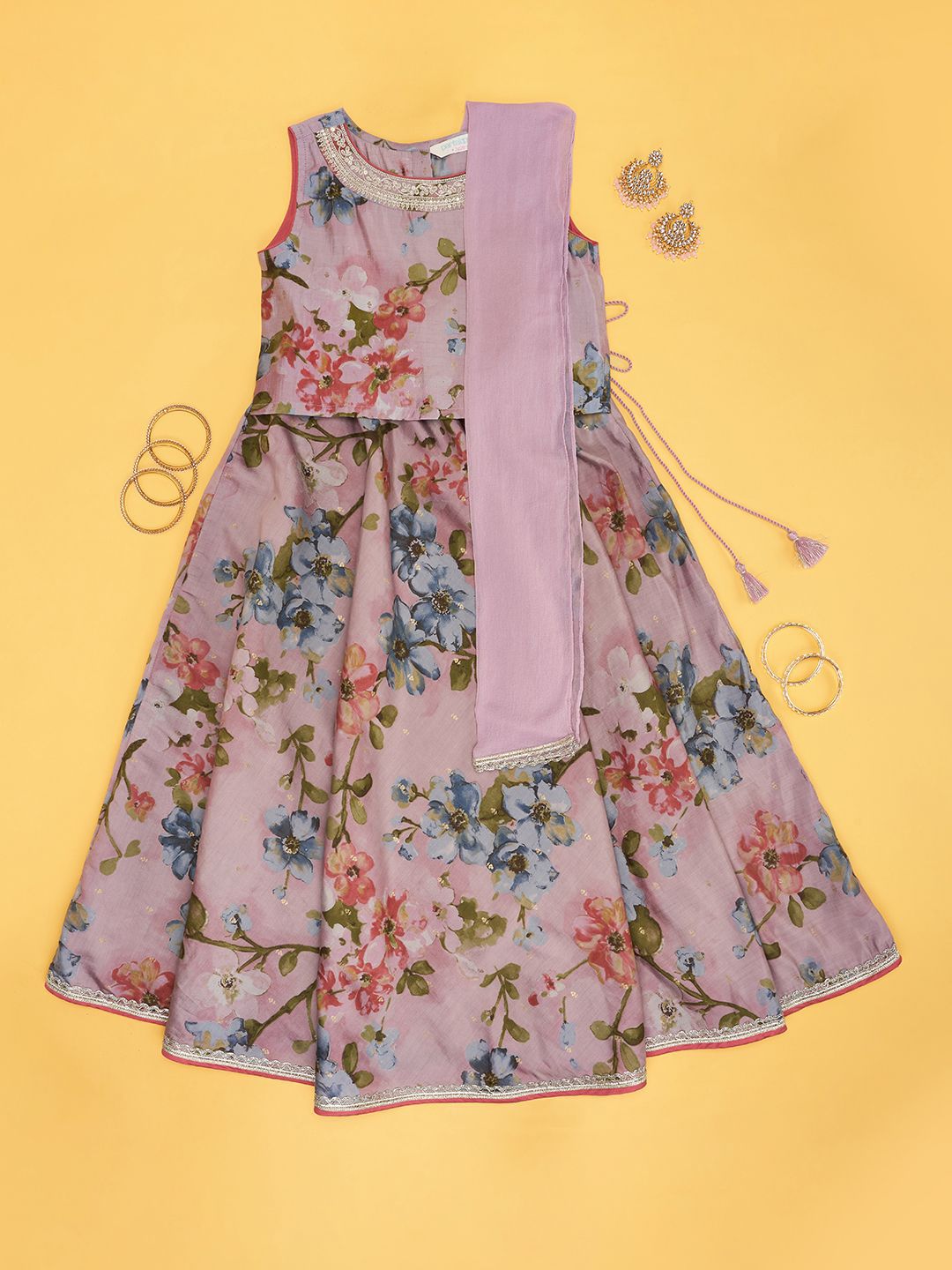 AKKRITI BY PANTALOONS Girls Printed Sequinned Ready to Wear Lehenga & Blouse With Dupatta