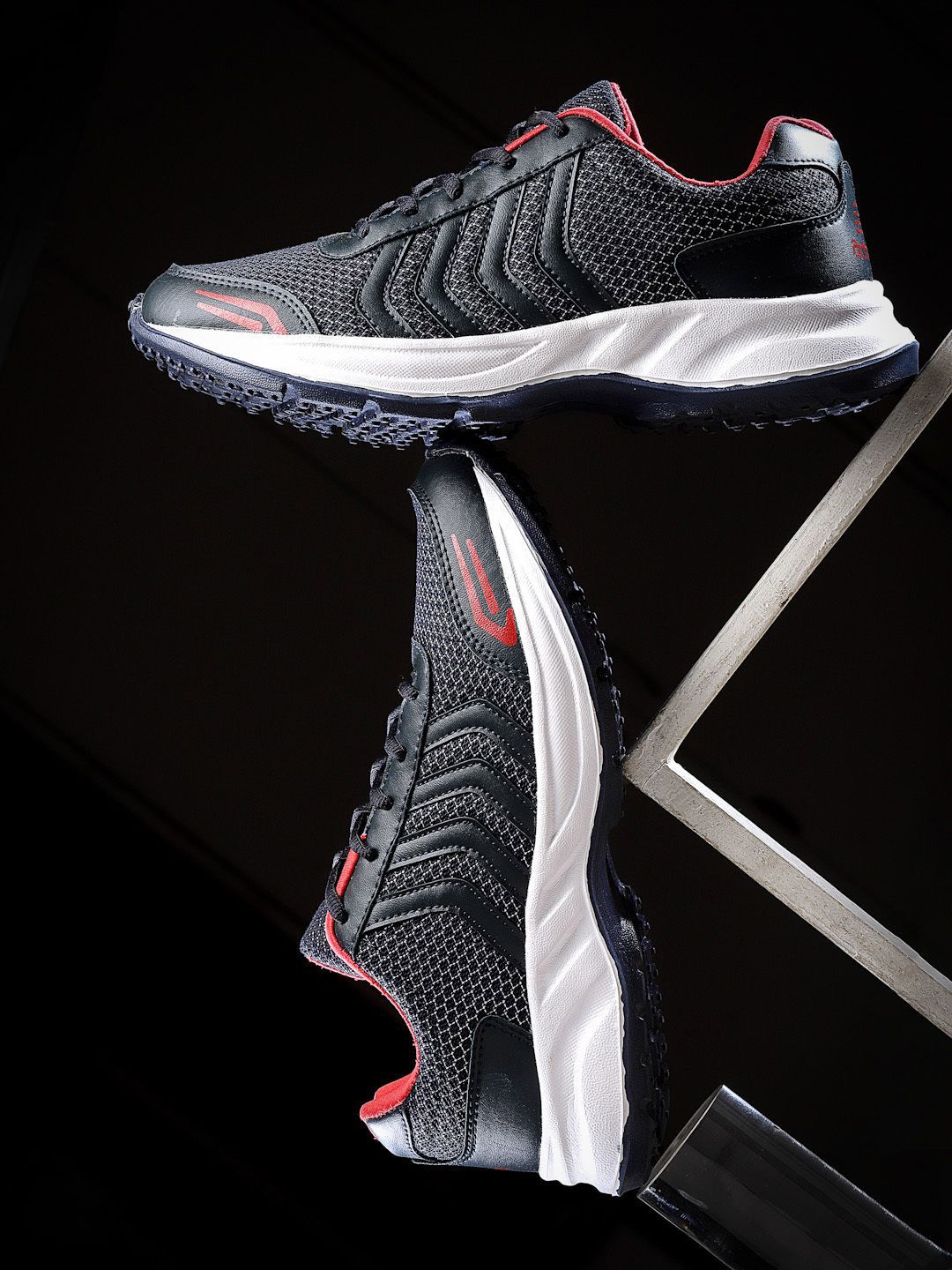 Action Men Mesh Running Non-Marking Shoes