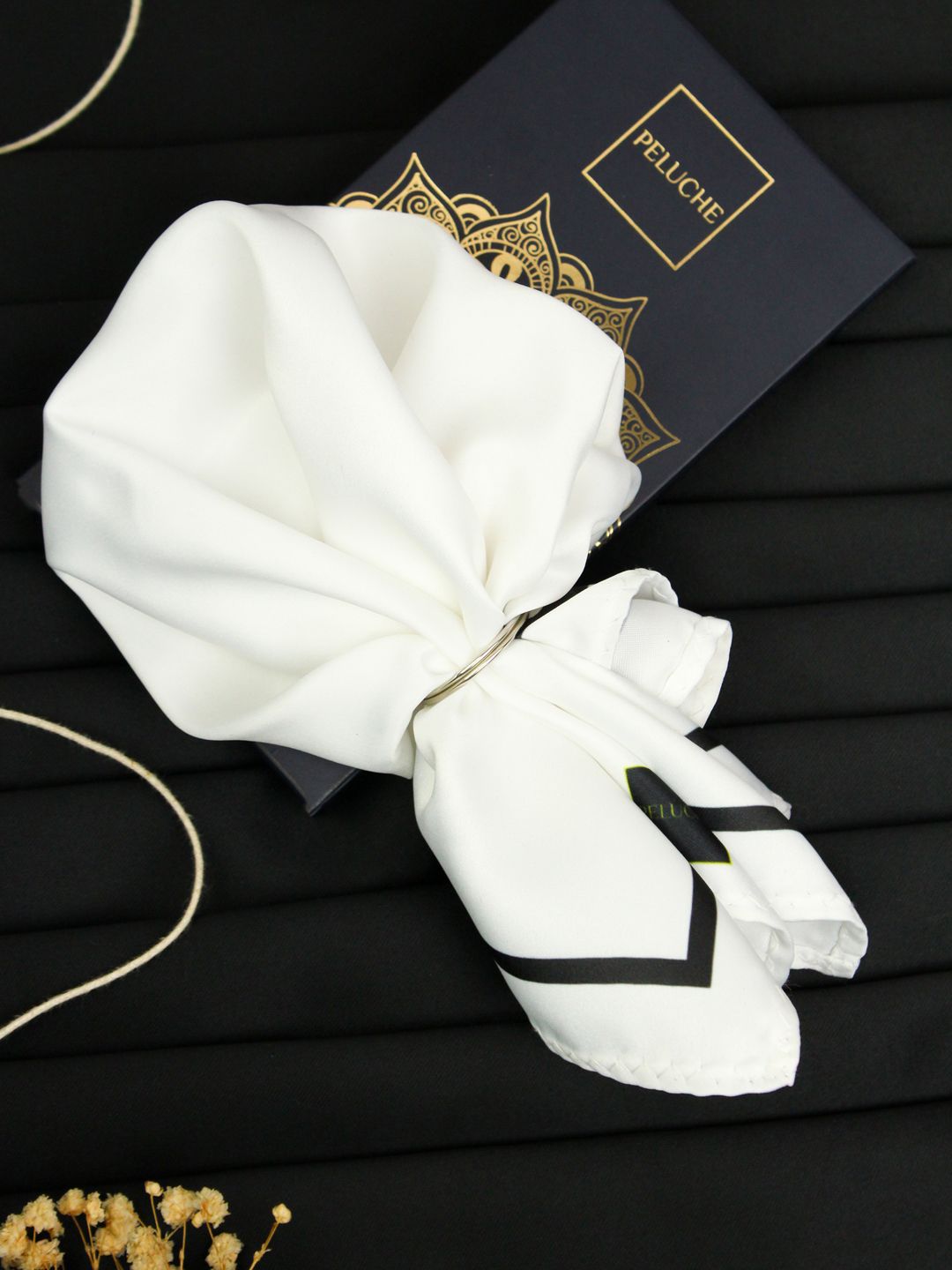 PELUCHE Solid Pocket Squares
