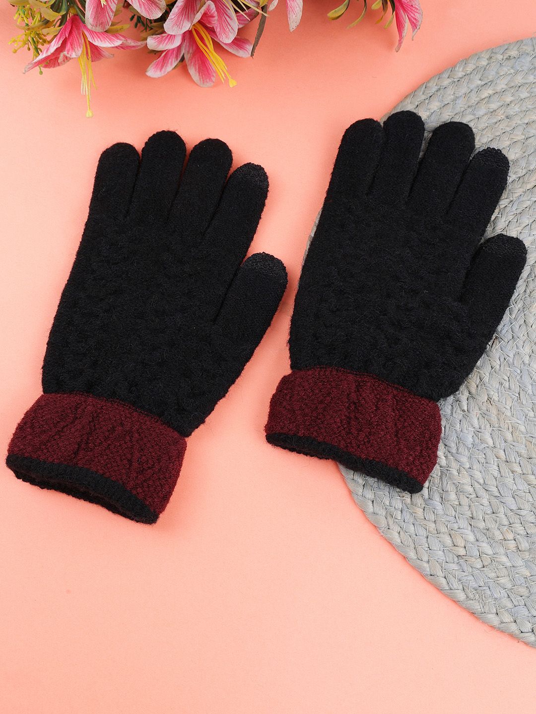 ELLIS Unisex Acrylic Touchscreen Gloves
