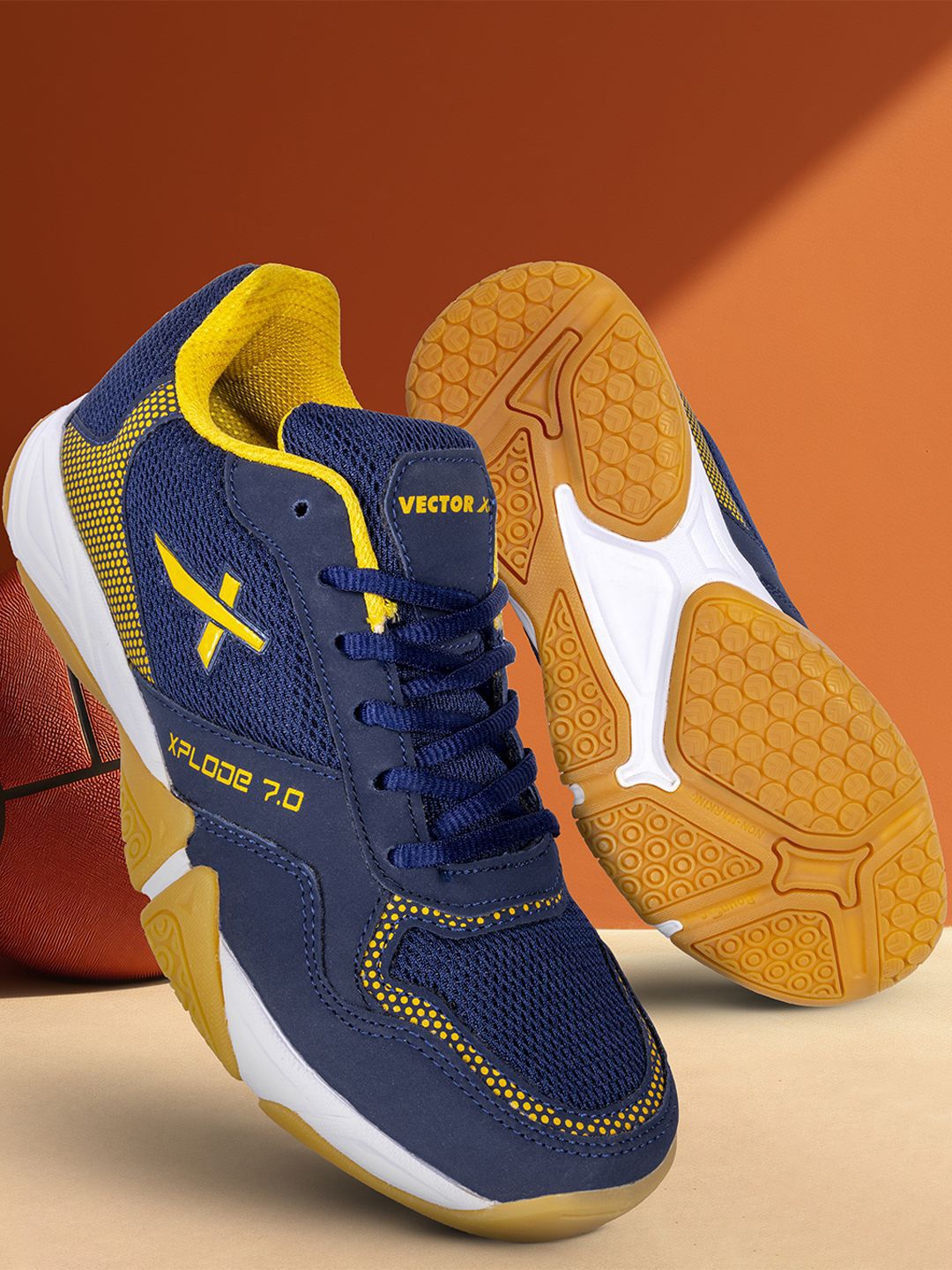 VECTOR X VECTOR X Xplode 7.0 Synthetic Upper Non-Marking Rubber Sole Badminton Shoes