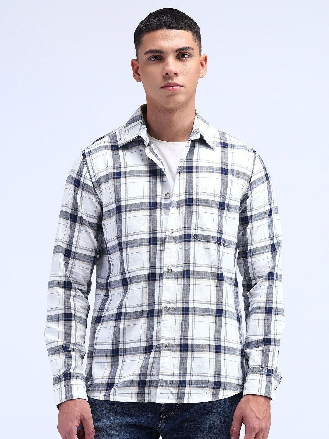 Flying Machine Men Spread Collar Checked Cotton Slim Fit Casual Shirt