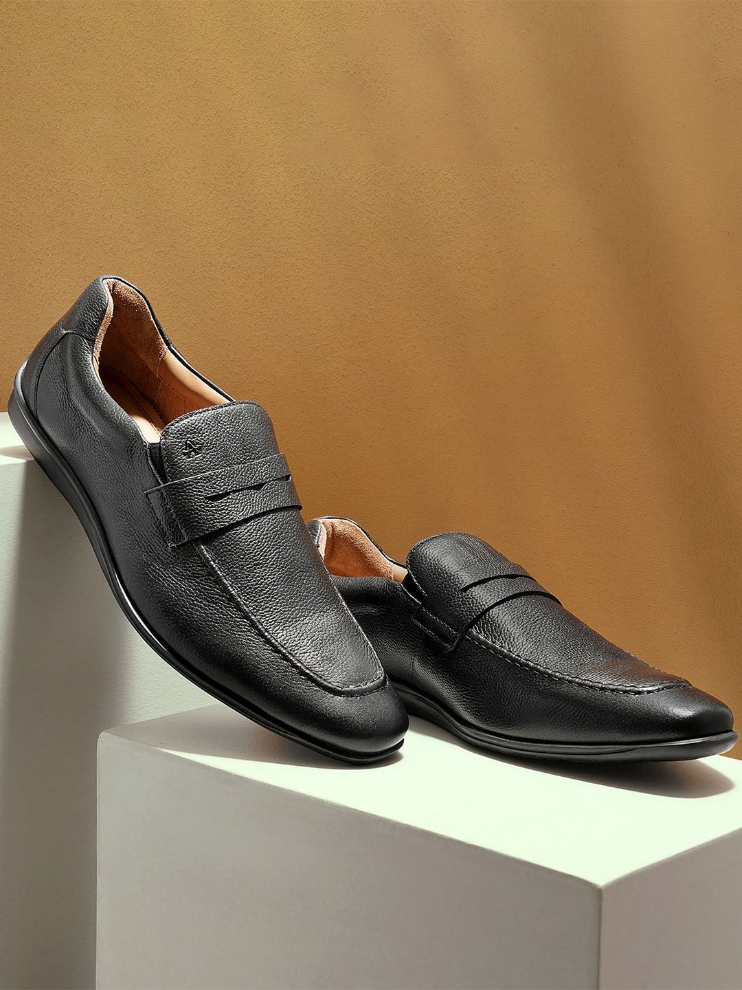 Arrow DIVINE 2.0 Men Leather Loafers