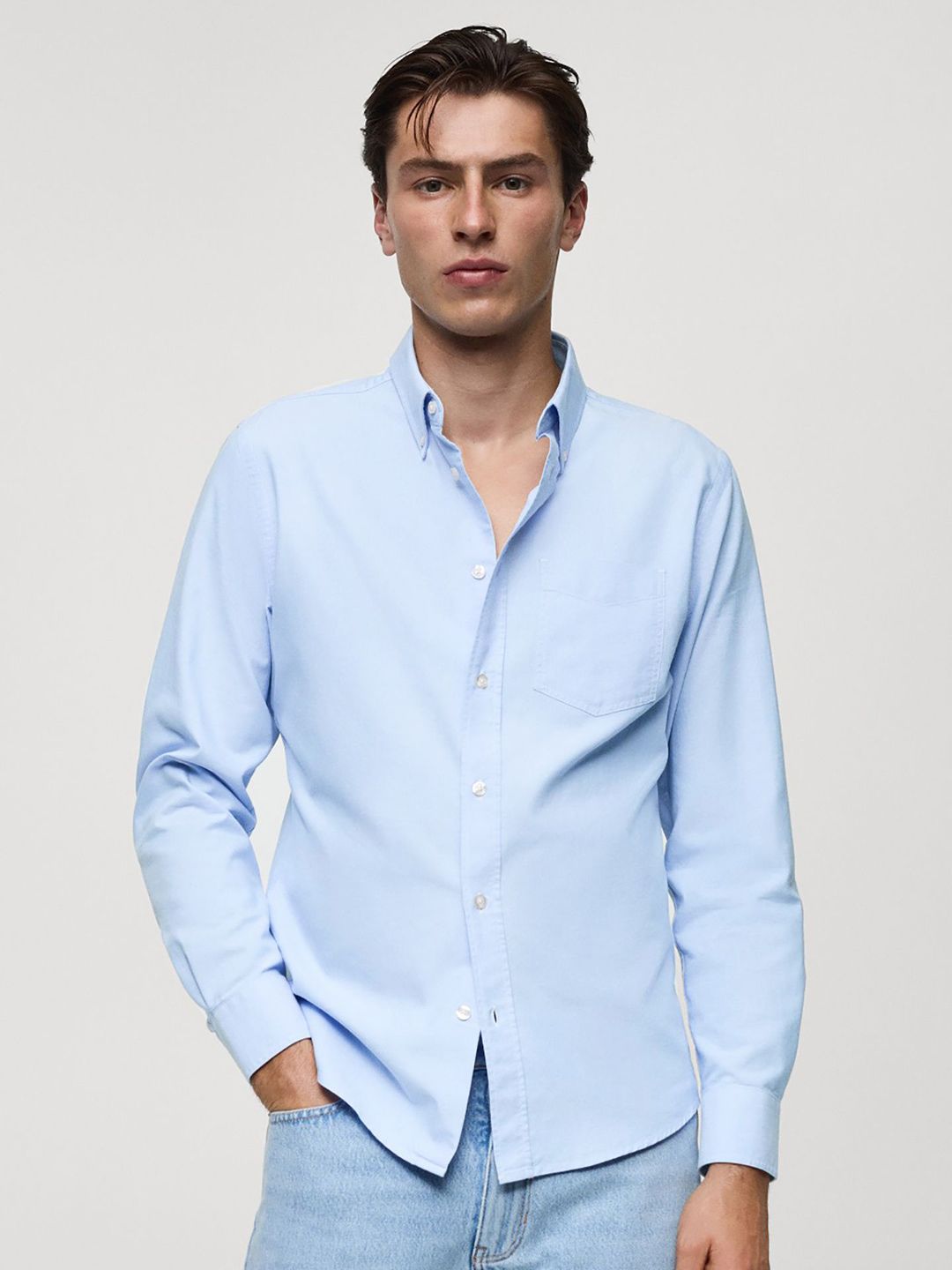 MISCHIEF MONKEY Men Classic Button-Down Collar Solid Cotton Tailored Fit Casual Shirt