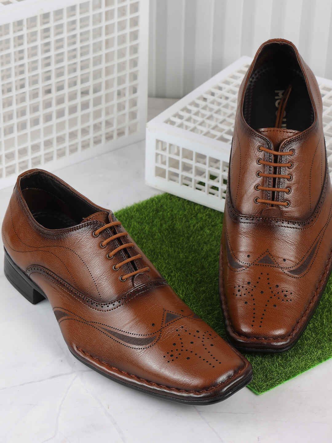 Mochi Men Textured Formal Brogues
