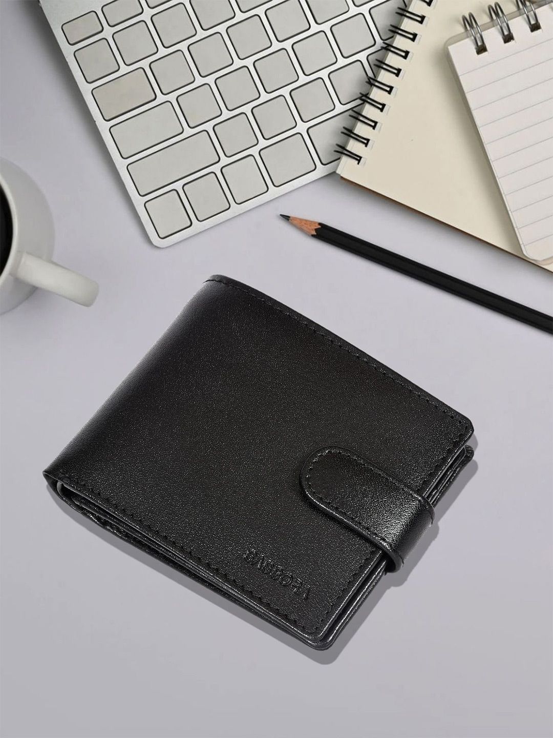 Sassora Men Leather Two Fold Wallet