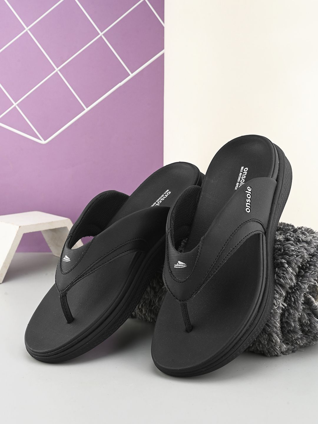 ONSOLE Men Cushioned  Thong Flip-Flops