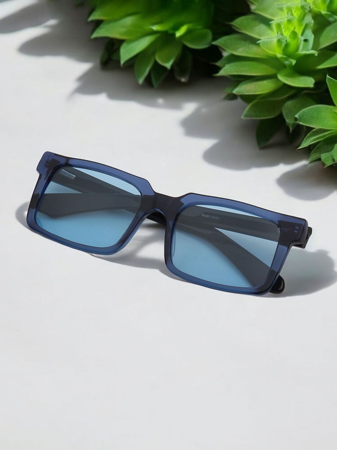 Ted Smith Unisex Rectangle Sunglasses with Polarised and UV Protected Lens SUN-SMITH1.0_C1