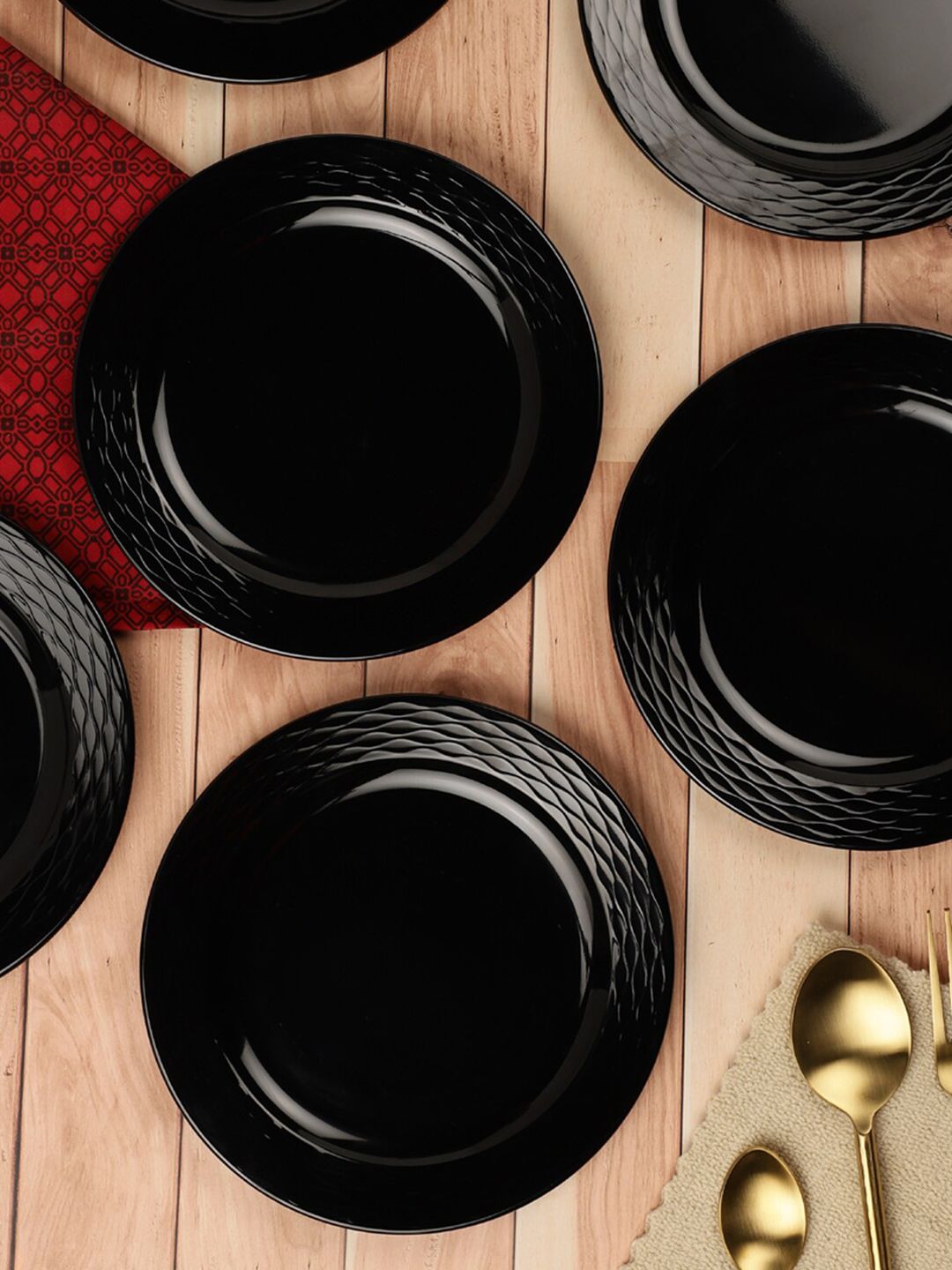 Servewell Black & 12 Pieces Printed Melamine Glossy Dinner Set Price in India