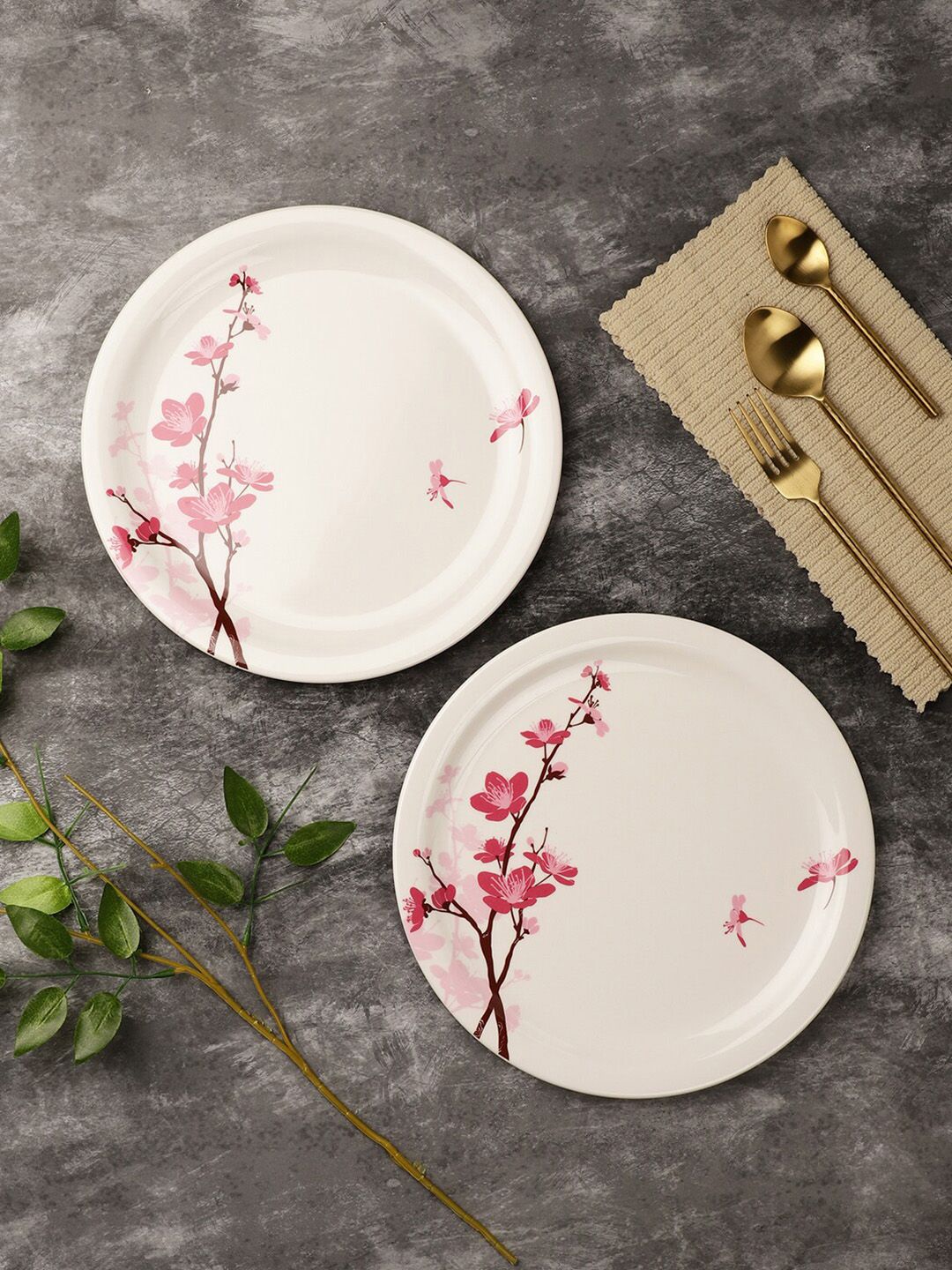 Servewell White & Red 6 Pieces Floral Printed Melamine Glossy Plates Price in India