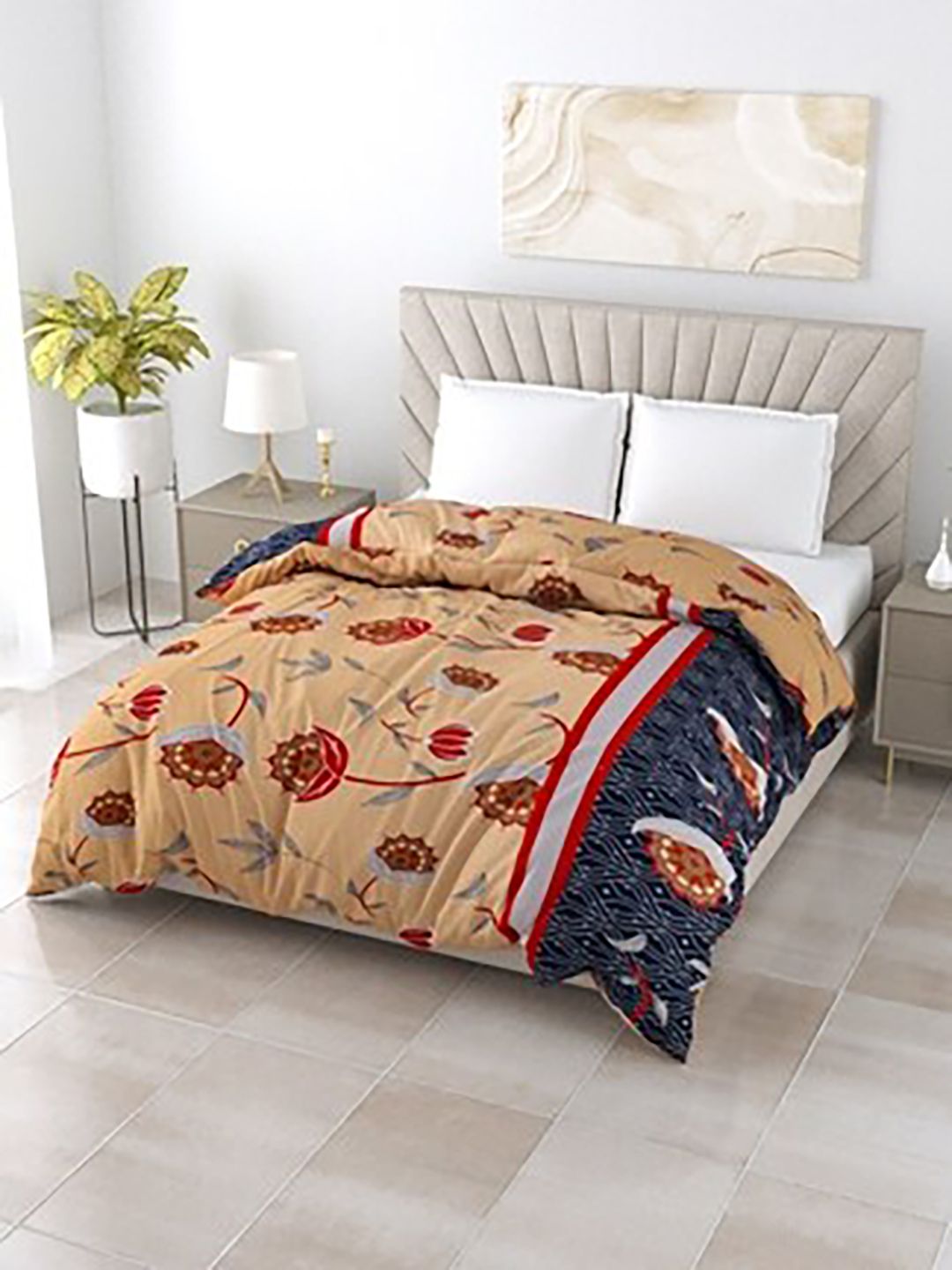 Salona Bichona Beige & Maroon Floral AC Room 120 GSM Double Bed Comforter Price in India
