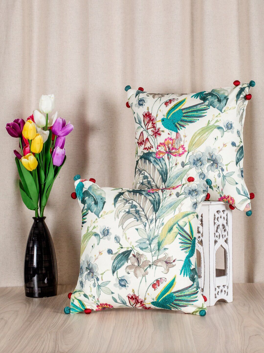 SHADES of LIFE Set of 2 White & Green Floral Square Cushion Covers Price in India