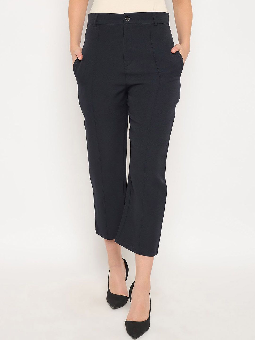 Camey Women Relaxed Straight Fit High-Rise Pleated Cropped Trouser