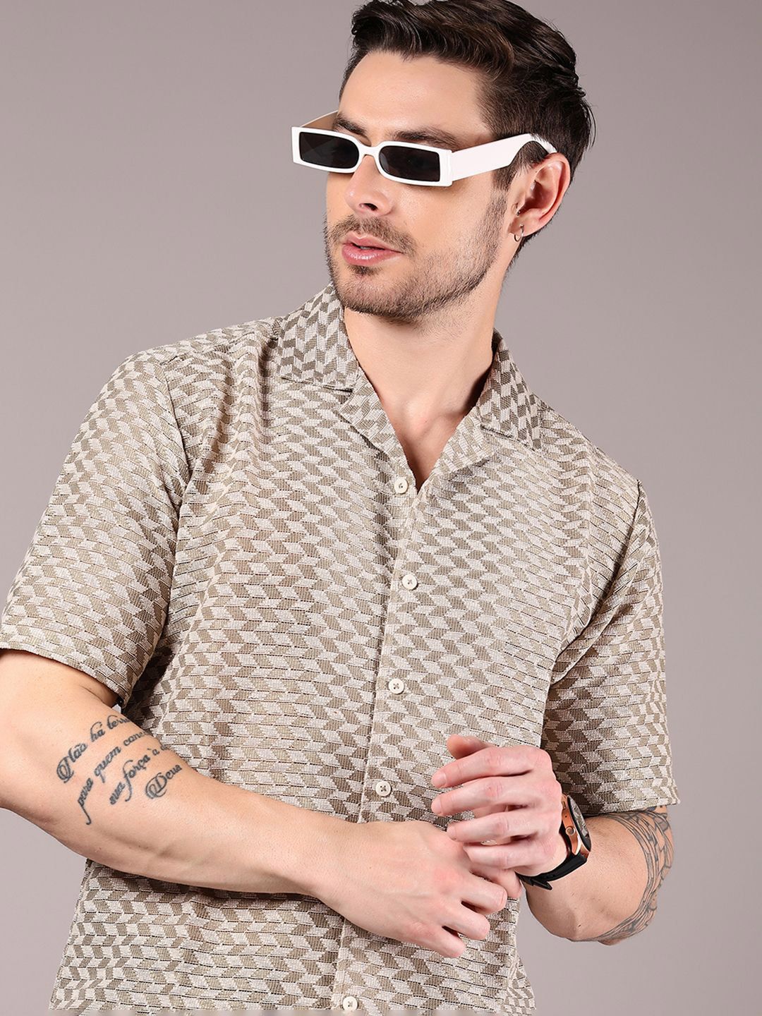 V-Mart Men Geometric Textured Cotton Casual Shirt