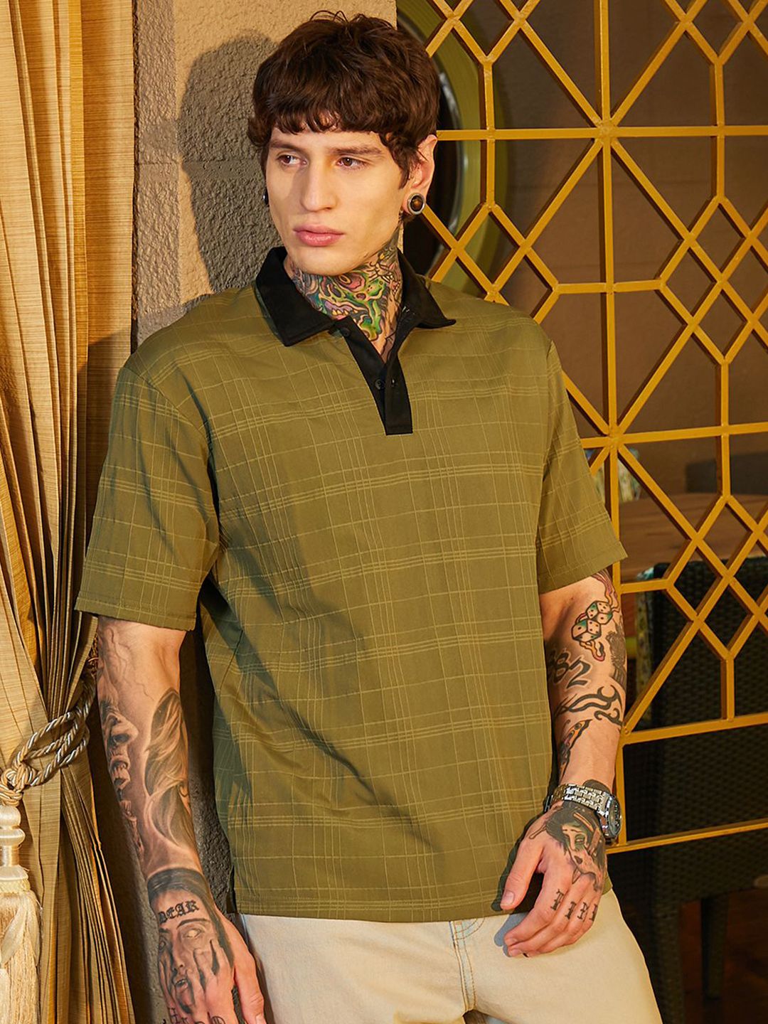 CAHOOT Men Checked Polo Collar Cotton T-shirt