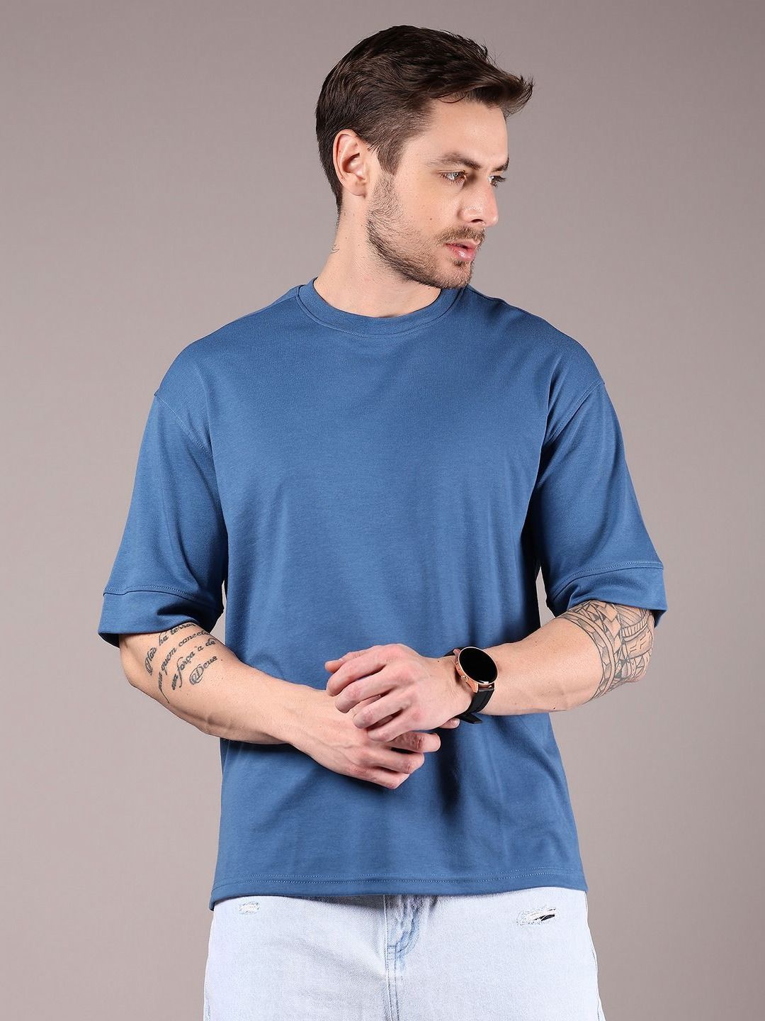 V-Mart Men Solid Round Neck Cotton Relaxed Fit T-shirt