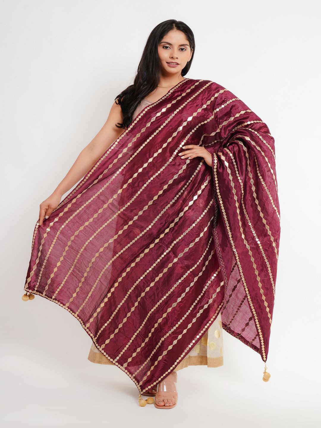 Karthav Fashion Greometric Gotta Patti Dupatta
