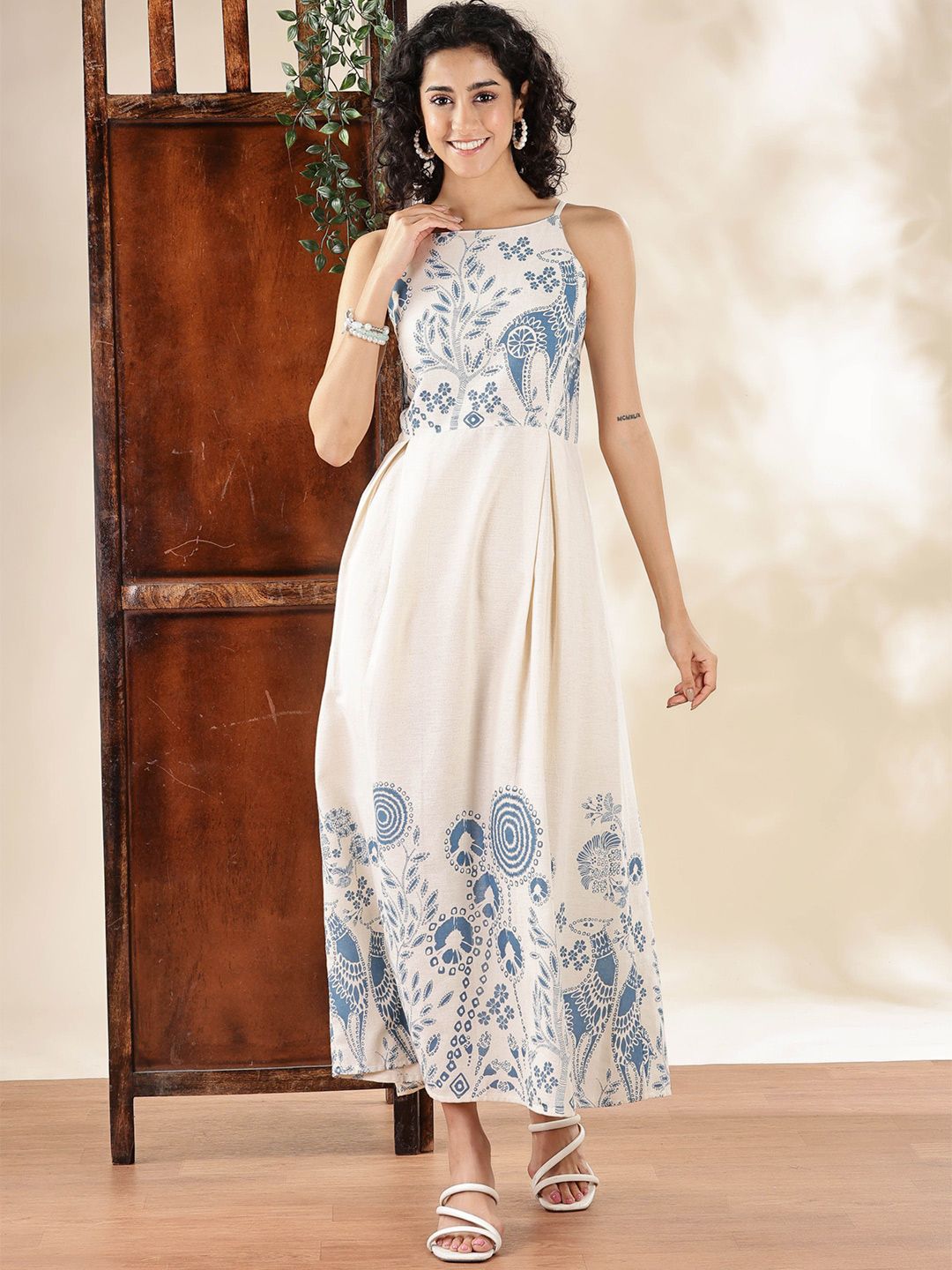 Anouk Anouk Floral Printed Fit & Flare Maxi Dress