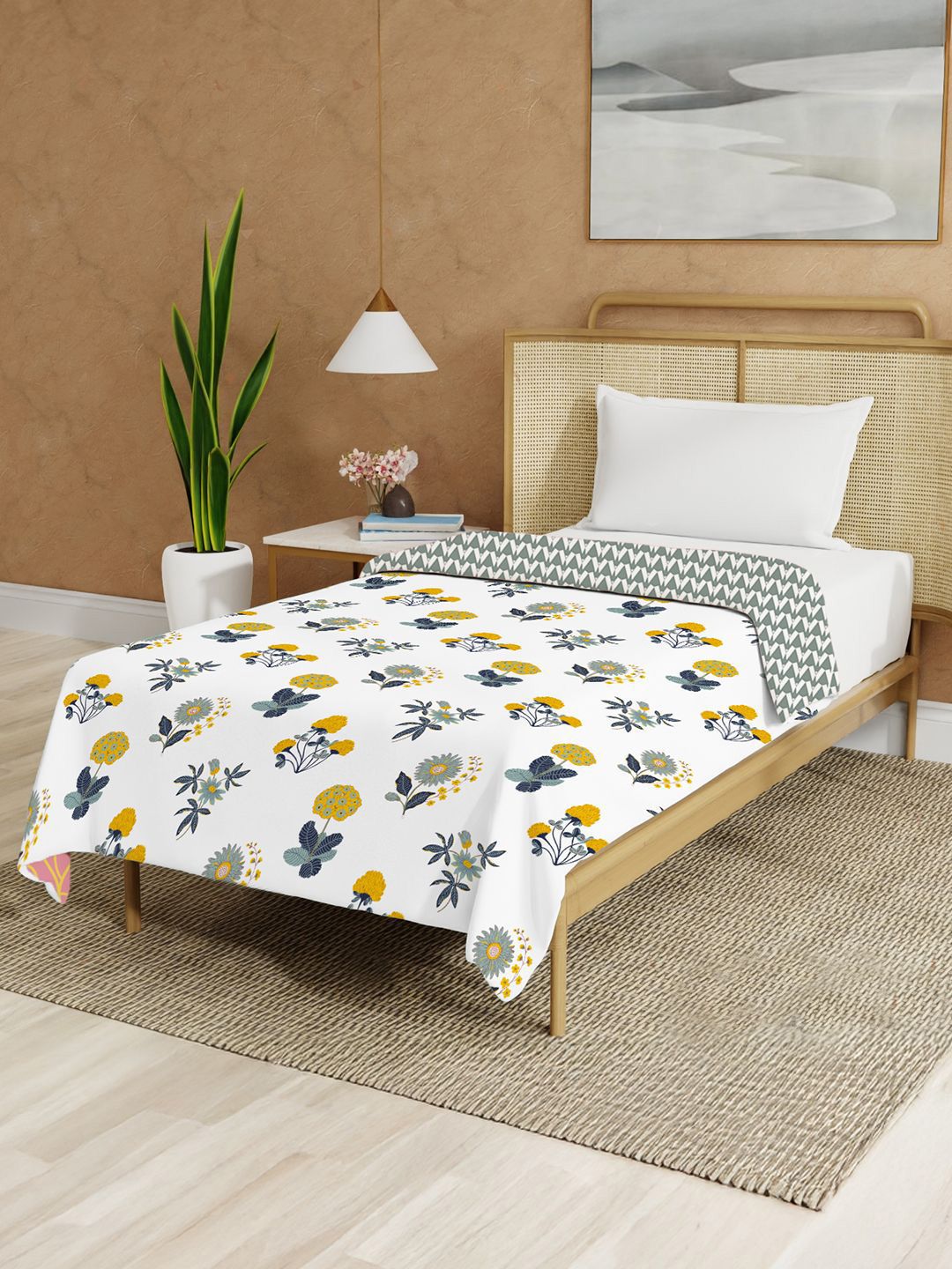 URBAN SPACE White & Blue Floral Printed Malmal Cotton 90 GSM AC Room Single Bed Dohar