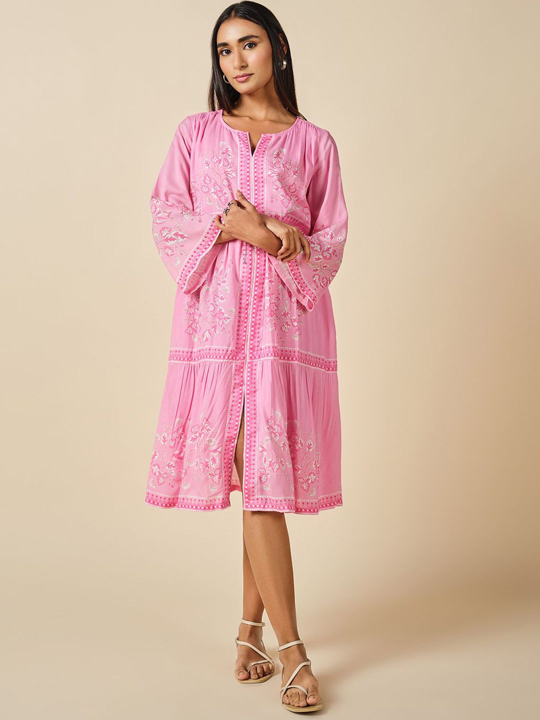 Global Desi Global Desi Women Floral Printed Round Neck A-Line Dress