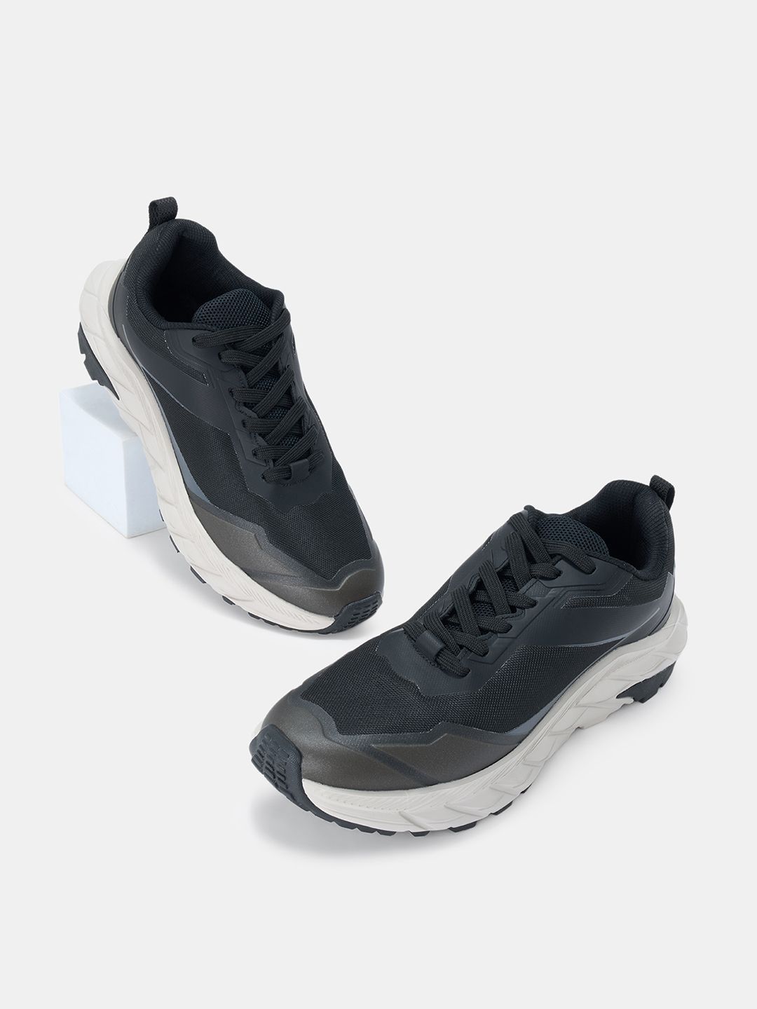Ajile by Pantaloons Men Mesh Walking Non-Marking Shoes