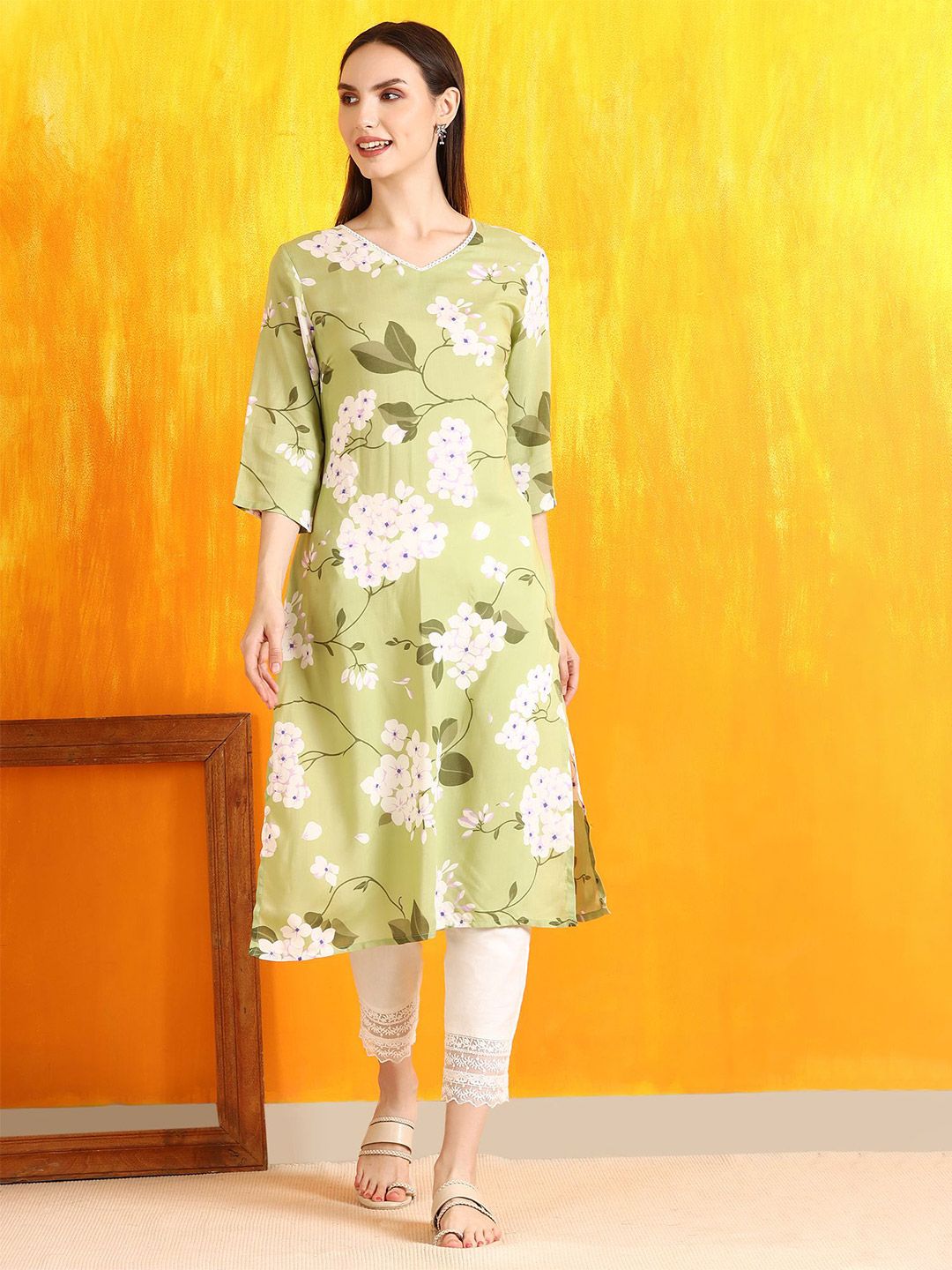 W W Women Floral Printed  Kurta