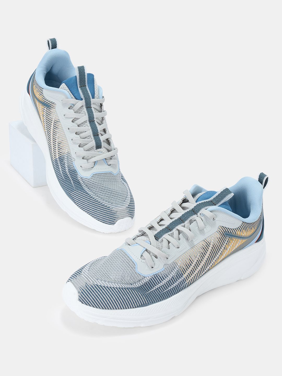 Ajile by Pantaloons Men Mesh Walking Non-Marking Shoes