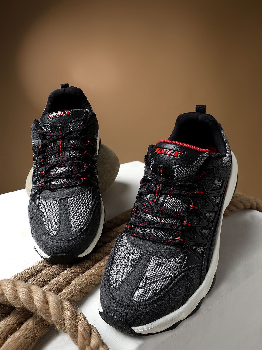 Sparx Men Trekking Lace-up Shoes