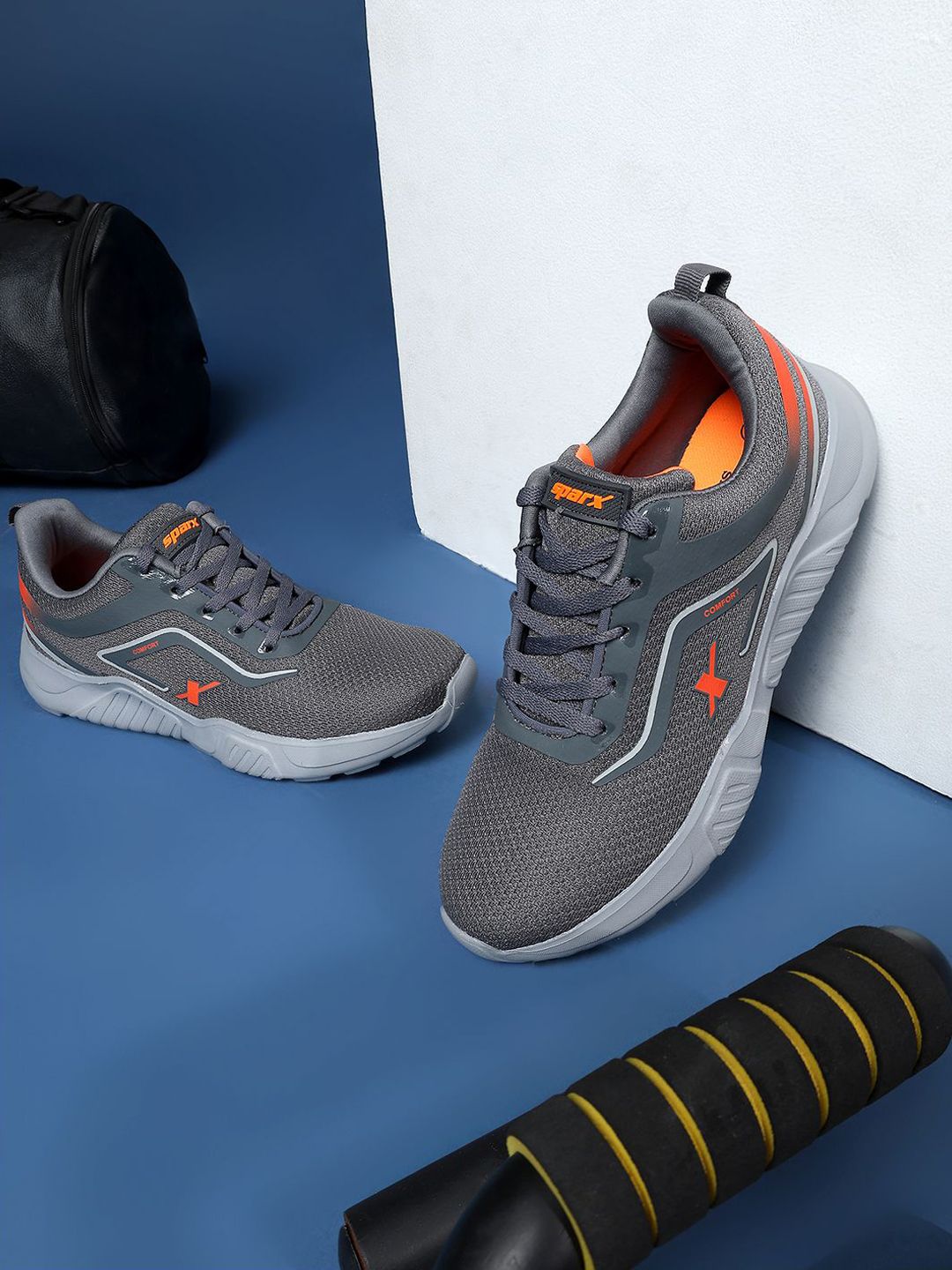 Sparx Men Mesh Training or Gym Shoes