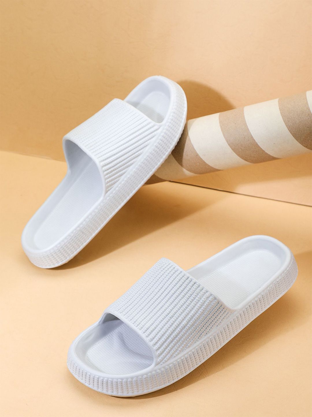 Shoe Island Men EVA SLP_GOOGLY White EVA Shoes