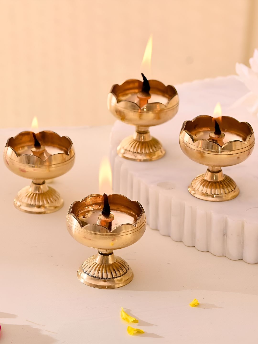 Aura 4-Pcs Textured Lotus Diya