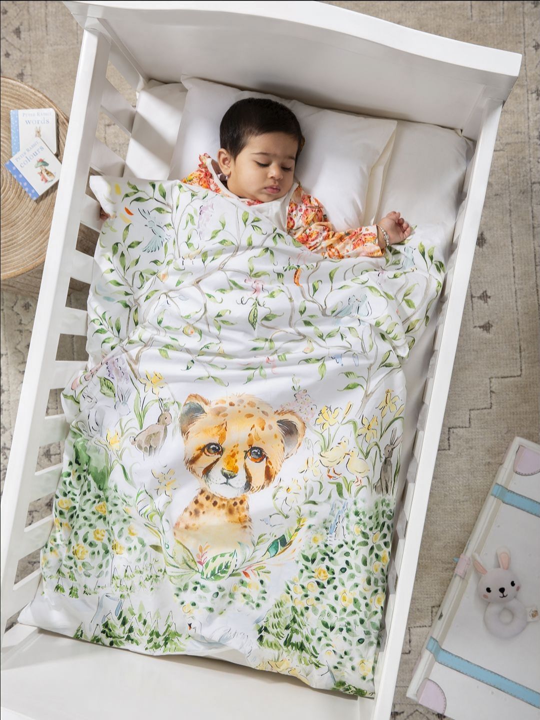 THE BABY TRUNK White & Green Cartoon Characters Egyptian Cotton 2 Piece Crib Superfine Bedding Set