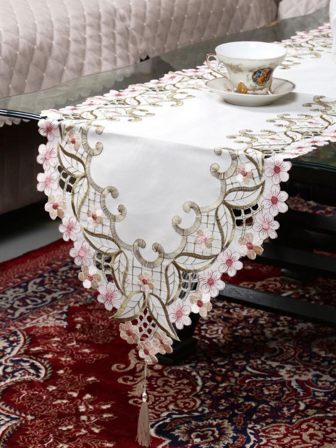 MONKDECOR White & Pink Floral Embroidered Table Runners