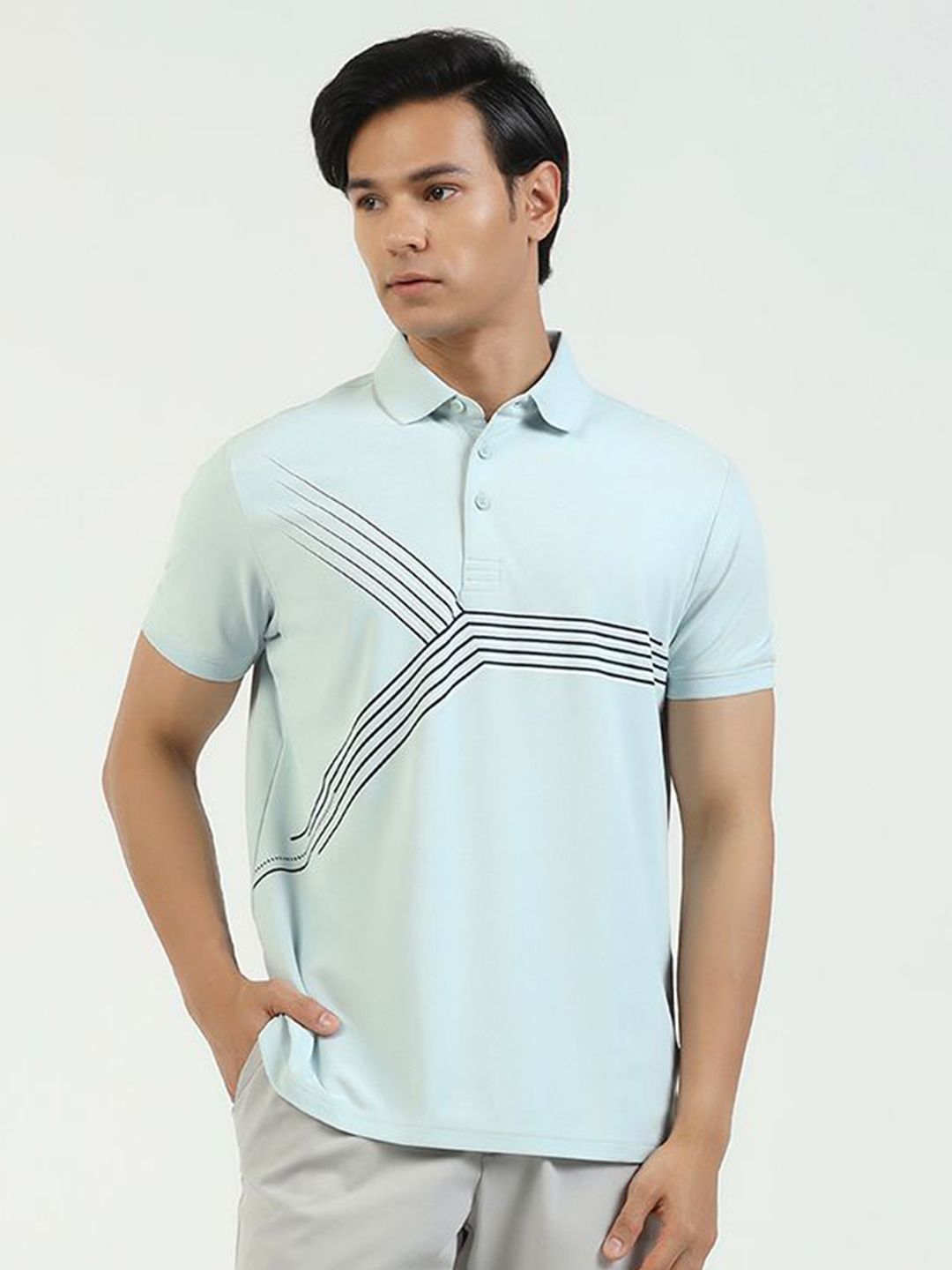 Blackberrys Men Solid Techpro Tshirt