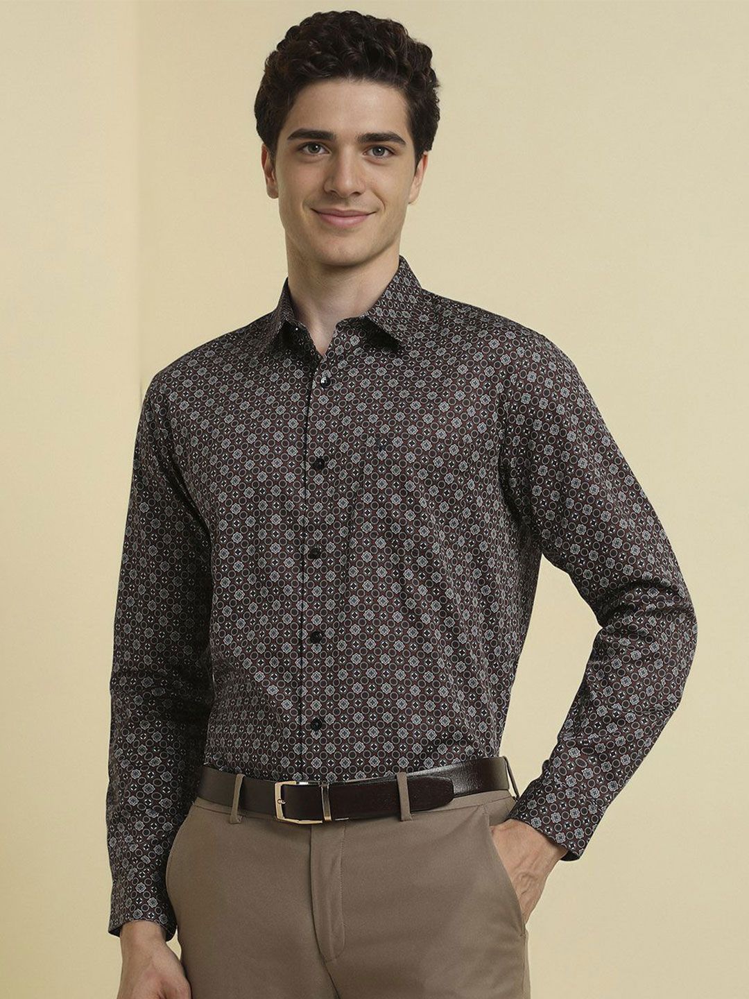 Allen Solly Men Cotton Floral Printed Formal Shirt