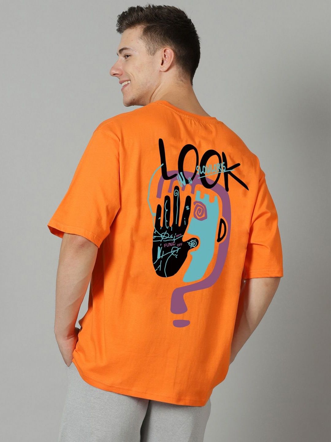 SLOWLORIS Men Graphic Printed Round Neck Oversized T-shirt