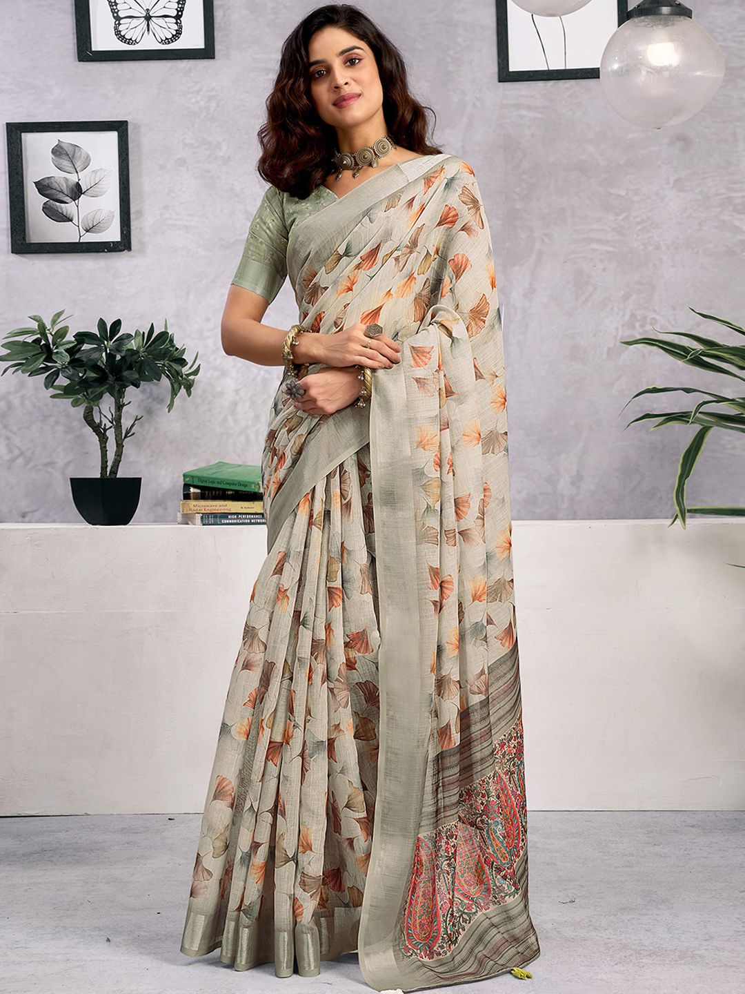 Mitera Floral Printed Saree