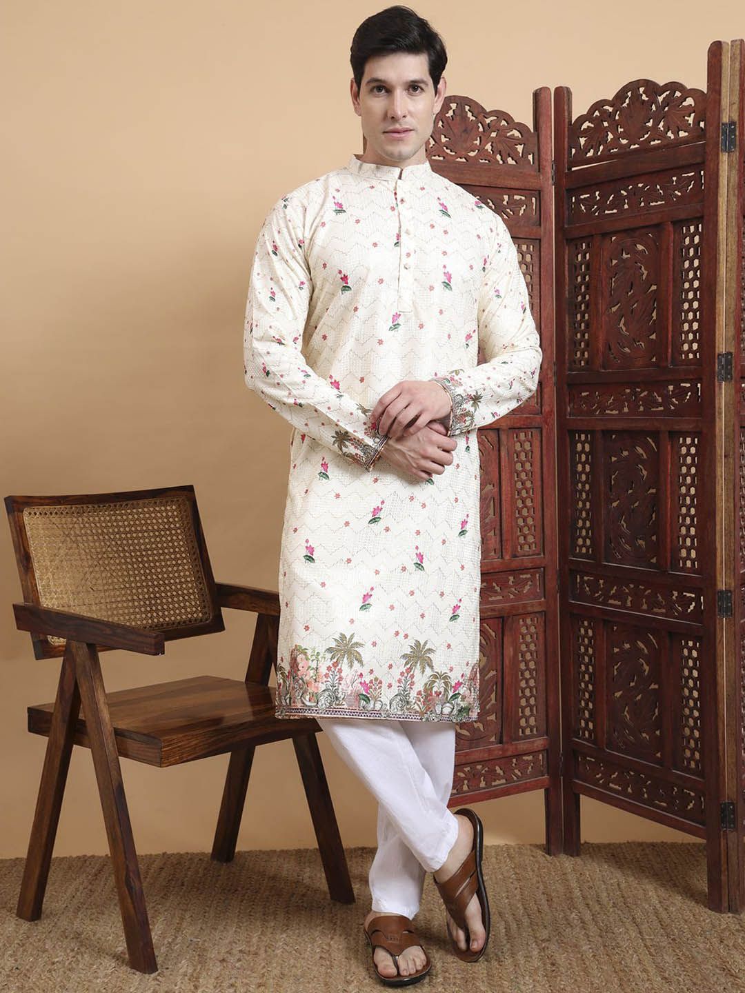 House of Pataudi Men Printed & Embroidered Cotton Straight Kurta