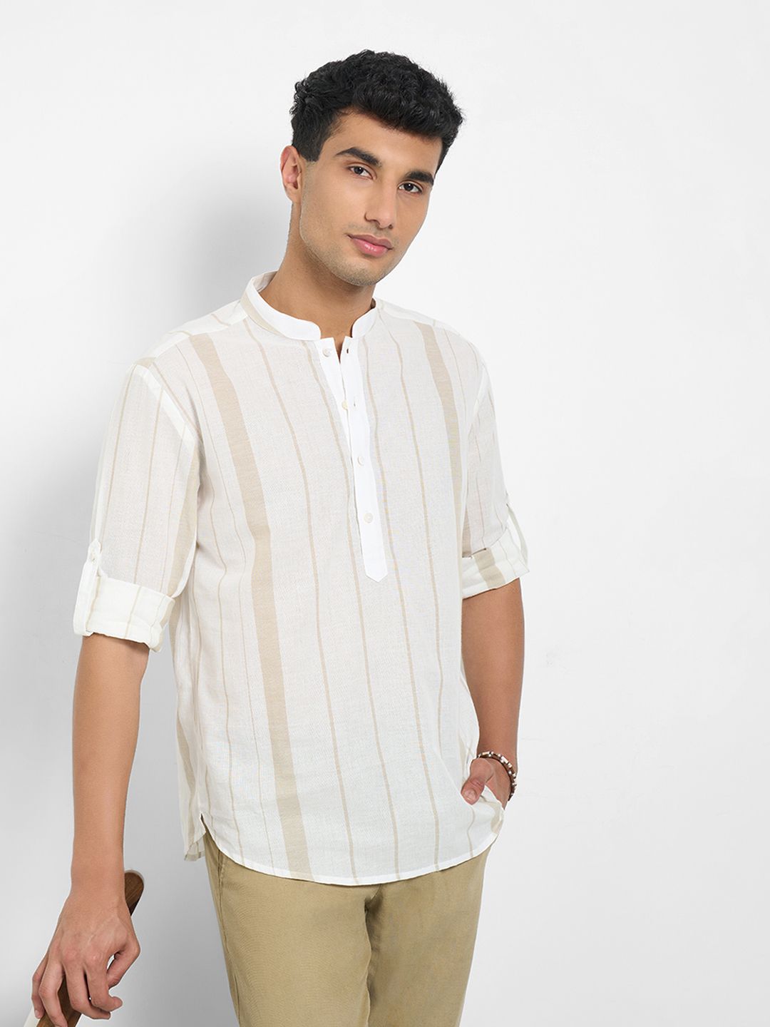 indus route by Pantaloons Men Thread Work Kurta