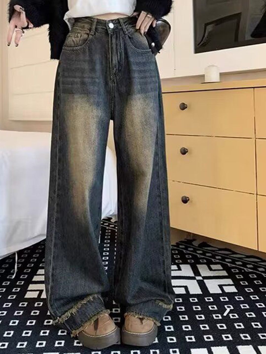 Buy StyleCast Women Straight Fit High-Rise Heavy Fade Denim Jeans