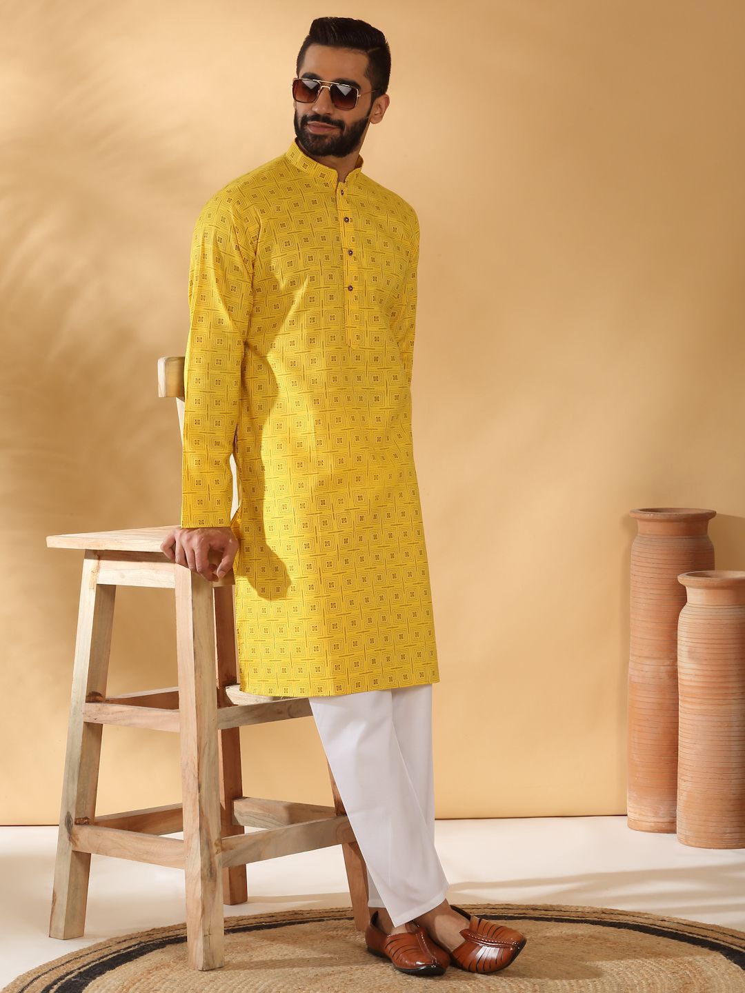 KRAFT INDIA Geometric Printed Mandarin Collar Straight Kurta