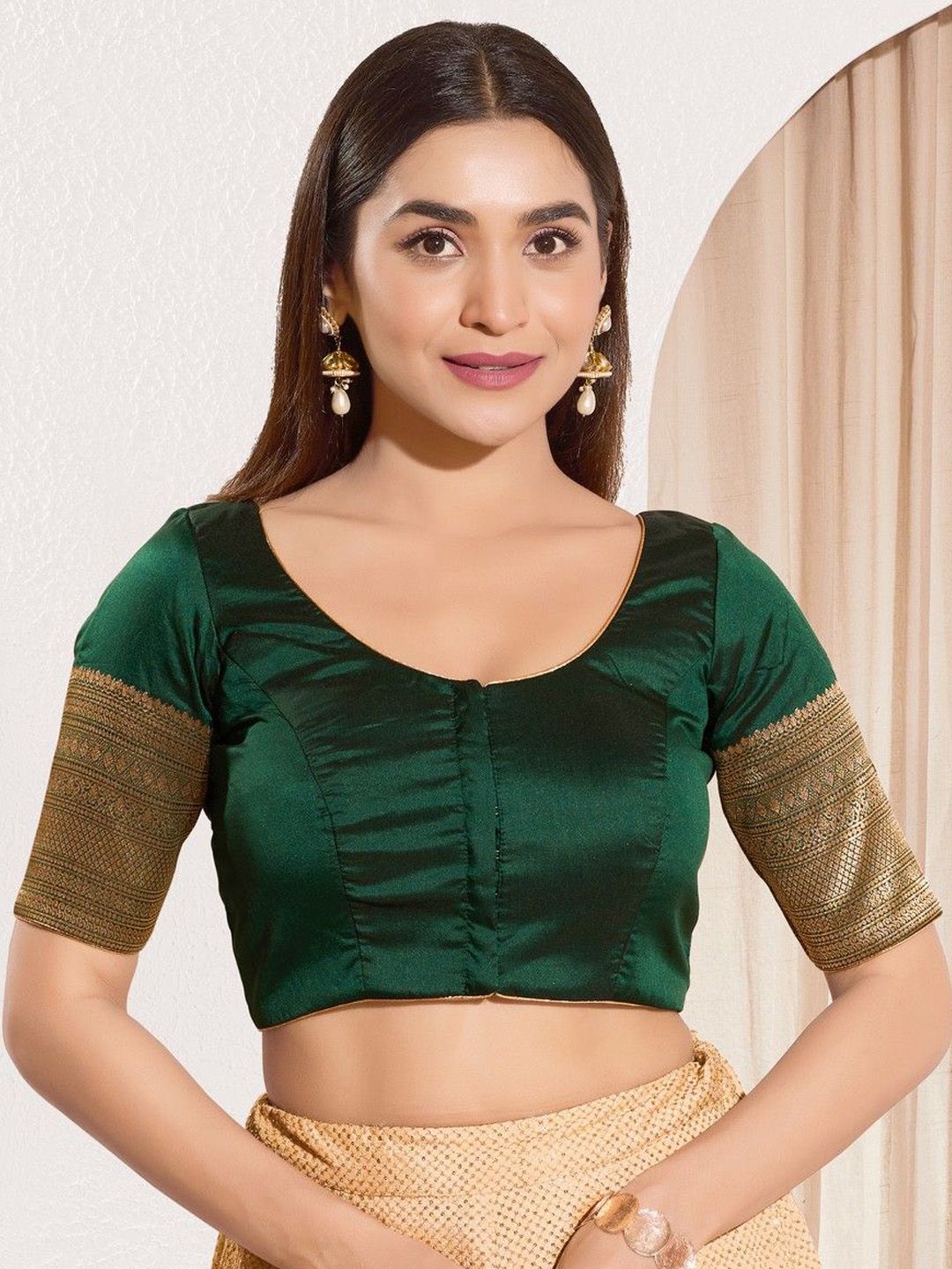 VAMAS - THE DESIGNER BLOUSES Woven Design Silk Round Neck Padded Readymade Saree Blouse