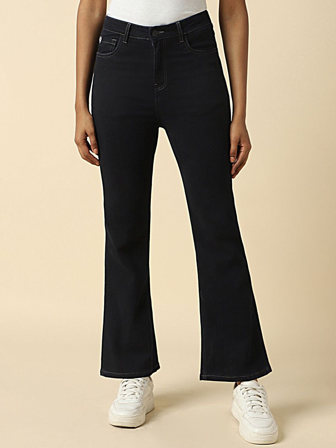 Allen Solly Woman Women Regular Fit Mid-Rise Bootcut Stretchable Jeans