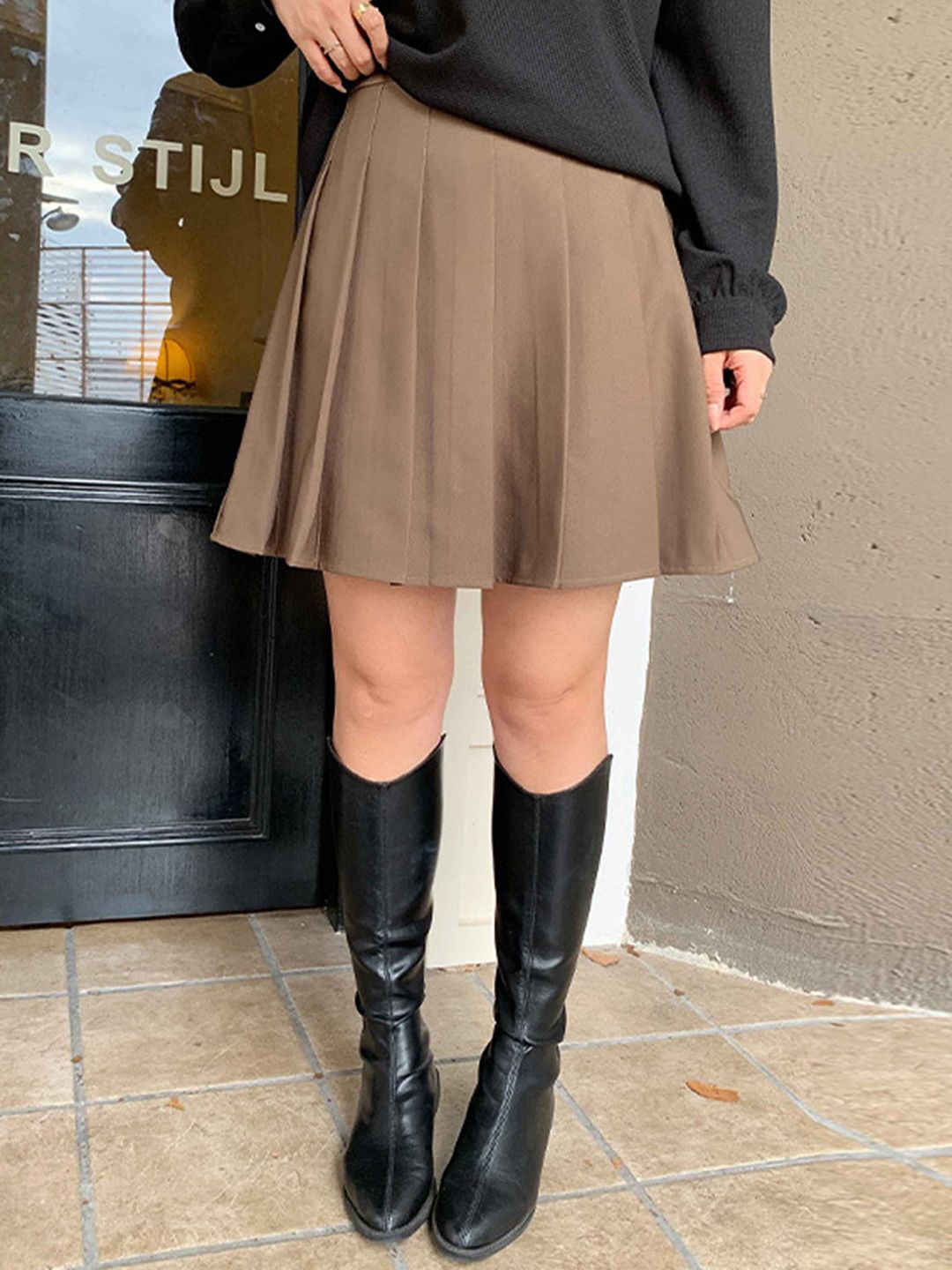 LULU & SKY Flared Mini Skirt