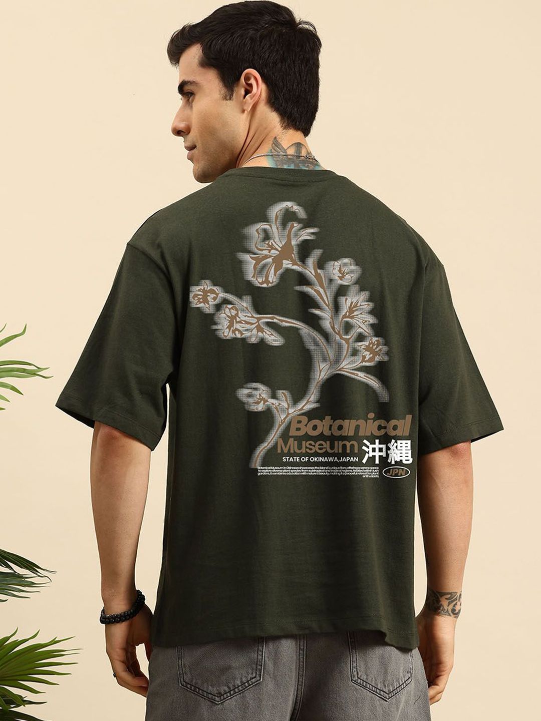 Mast & Harbour Men Printed Applique T-shirt