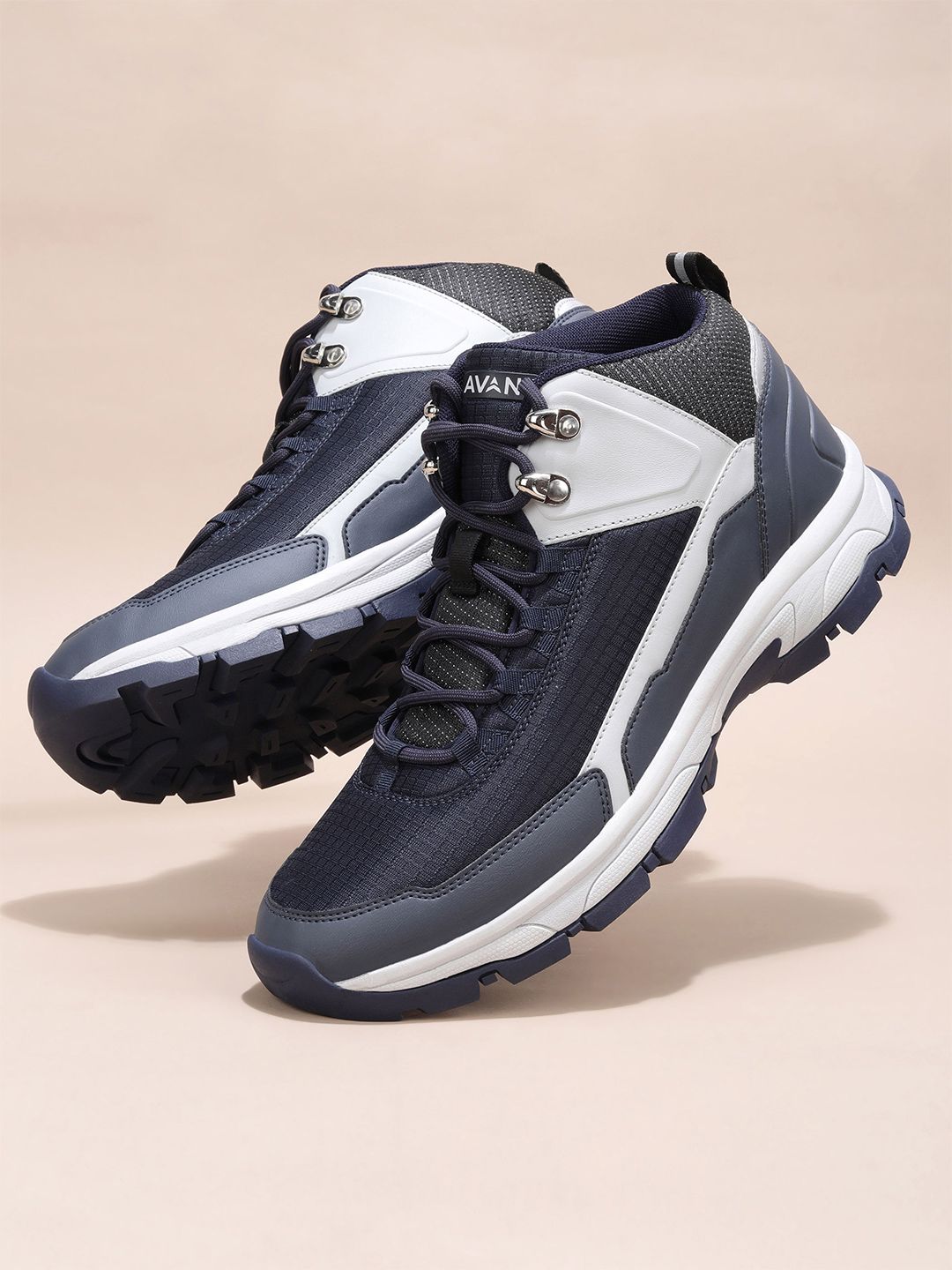 AVANT Men Mesh TerraTread Outdoor Shoes
