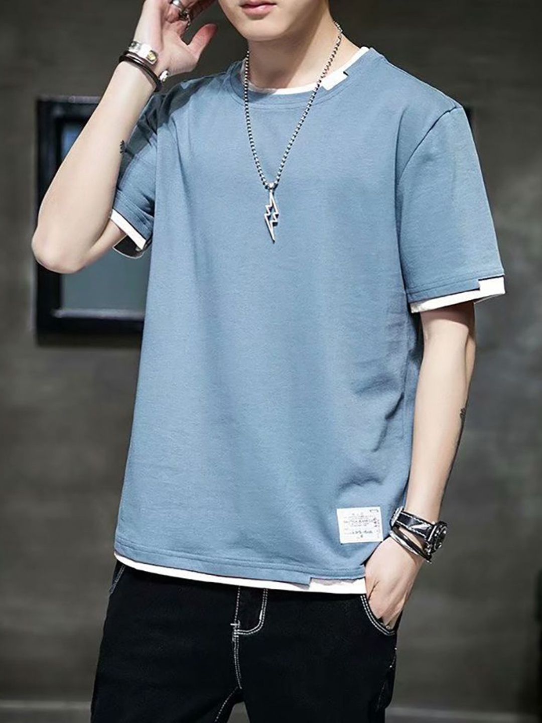 StyleCast x Revolte Men Solid Regular Fit T-shirt