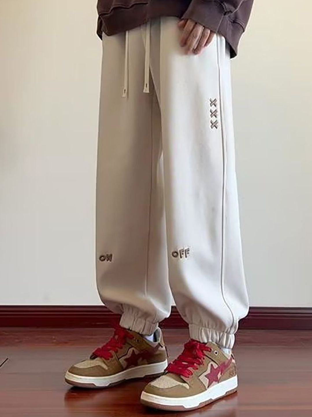 StyleCast x Revolte StyleCast x Revolte Men Solid Jogger Trousers