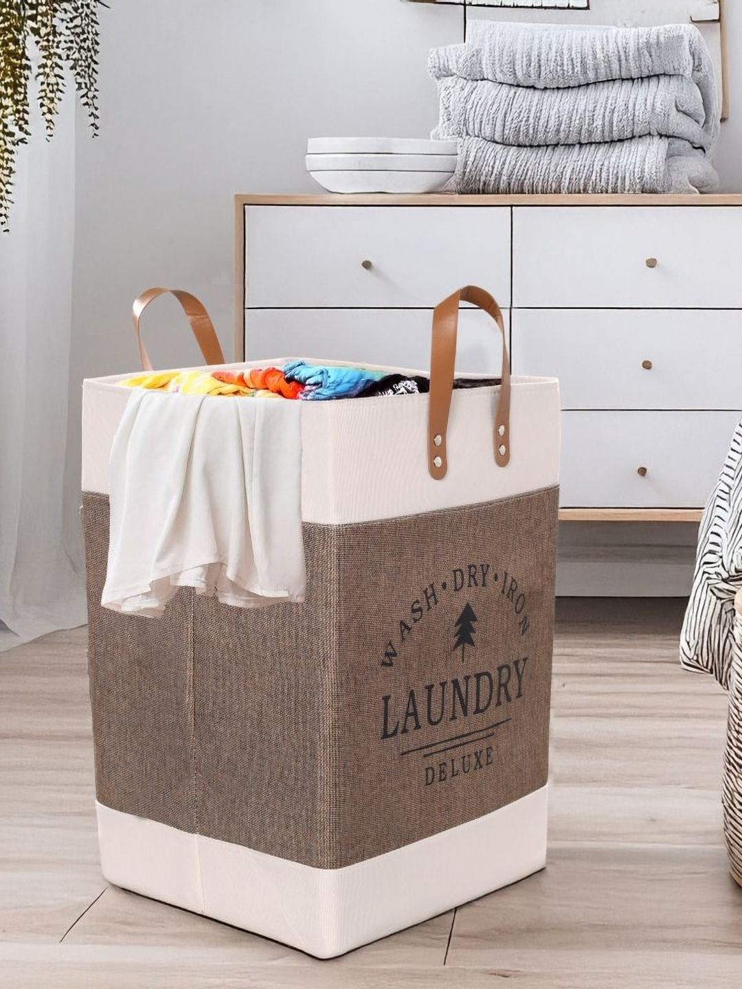 Stylista Brown Printed Durable & Foldable Laundry Bag with Handle